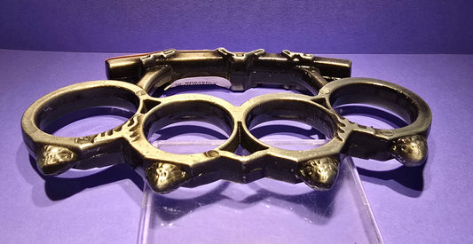 GREY CHAIN BRASS KNUCKLES