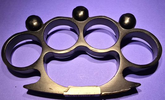 BLACK SKULL BRASS KNUCKLES