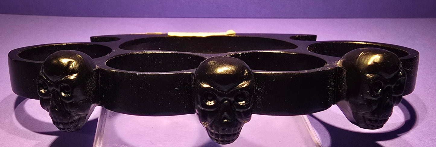 BLACK SKULL BRASS KNUCKLES