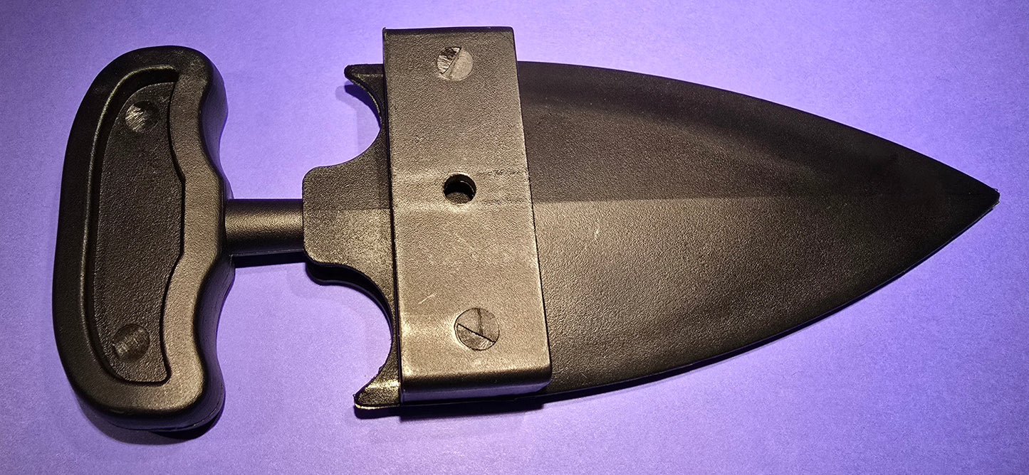 NON-METALIC PUNCH DAGGER WITH SHEALTH