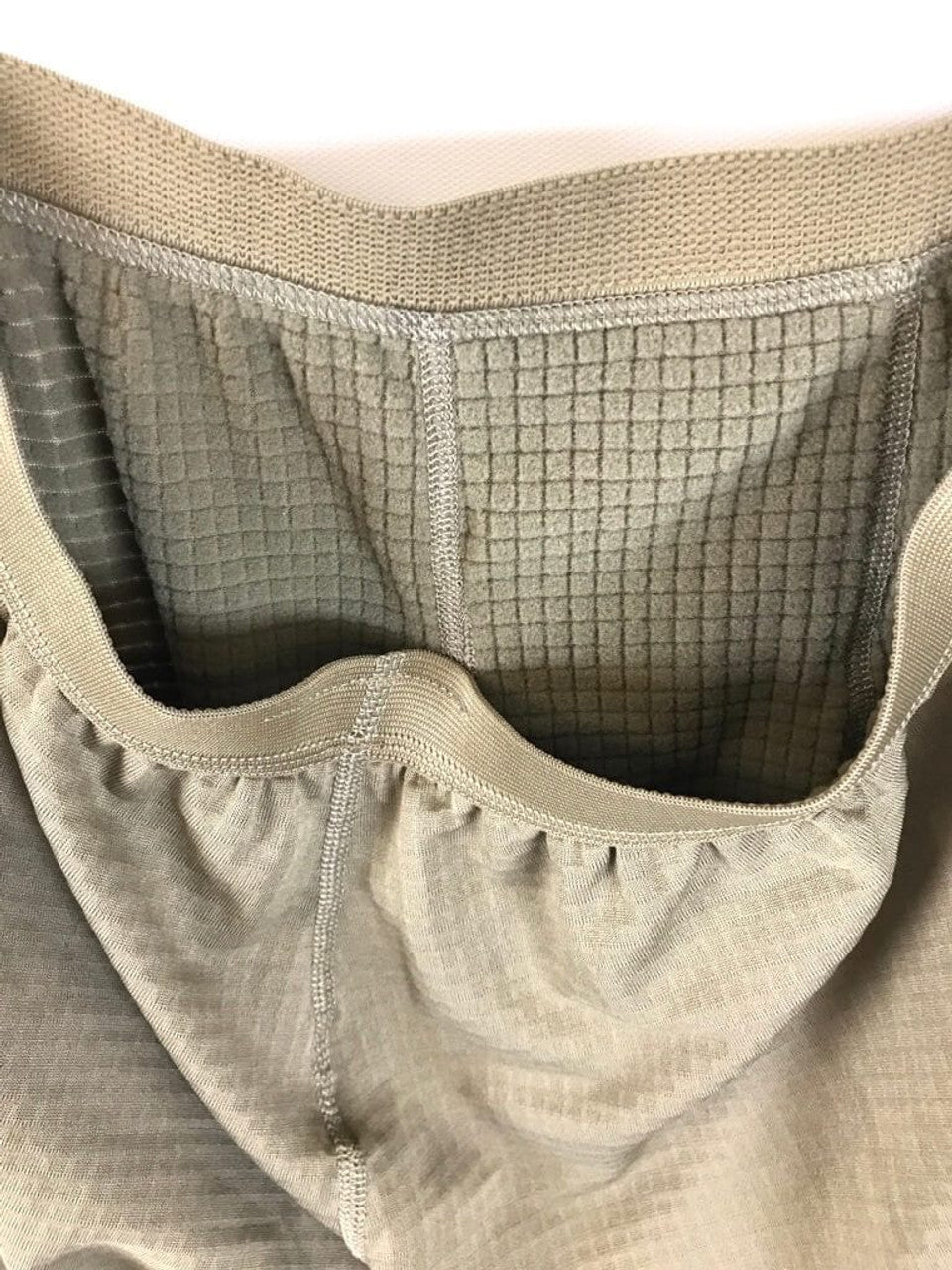 U.S ISSUE GEN III LEVEL II UNDERWEAR TAN WAFFLE BOTTOMS