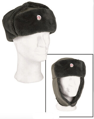 MEDIUM EAST GERMAN ARMY EM WINTER HAT (LIKE NEW)