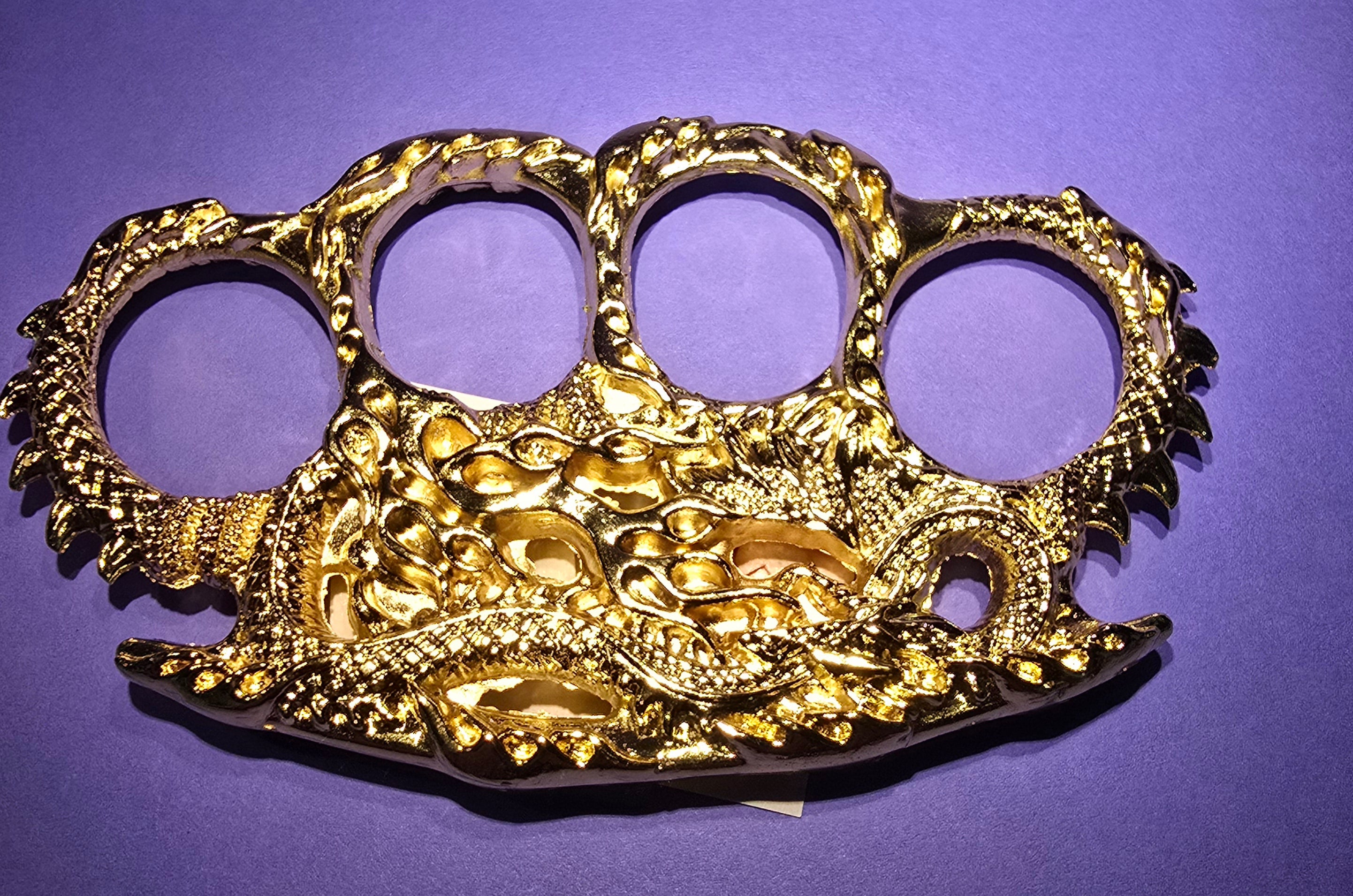 DRAGON KNUCKLE PAPER WEIGHT
