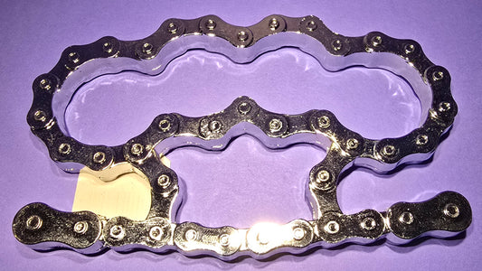 SILVER CHAIN BRASS KNUCKLES