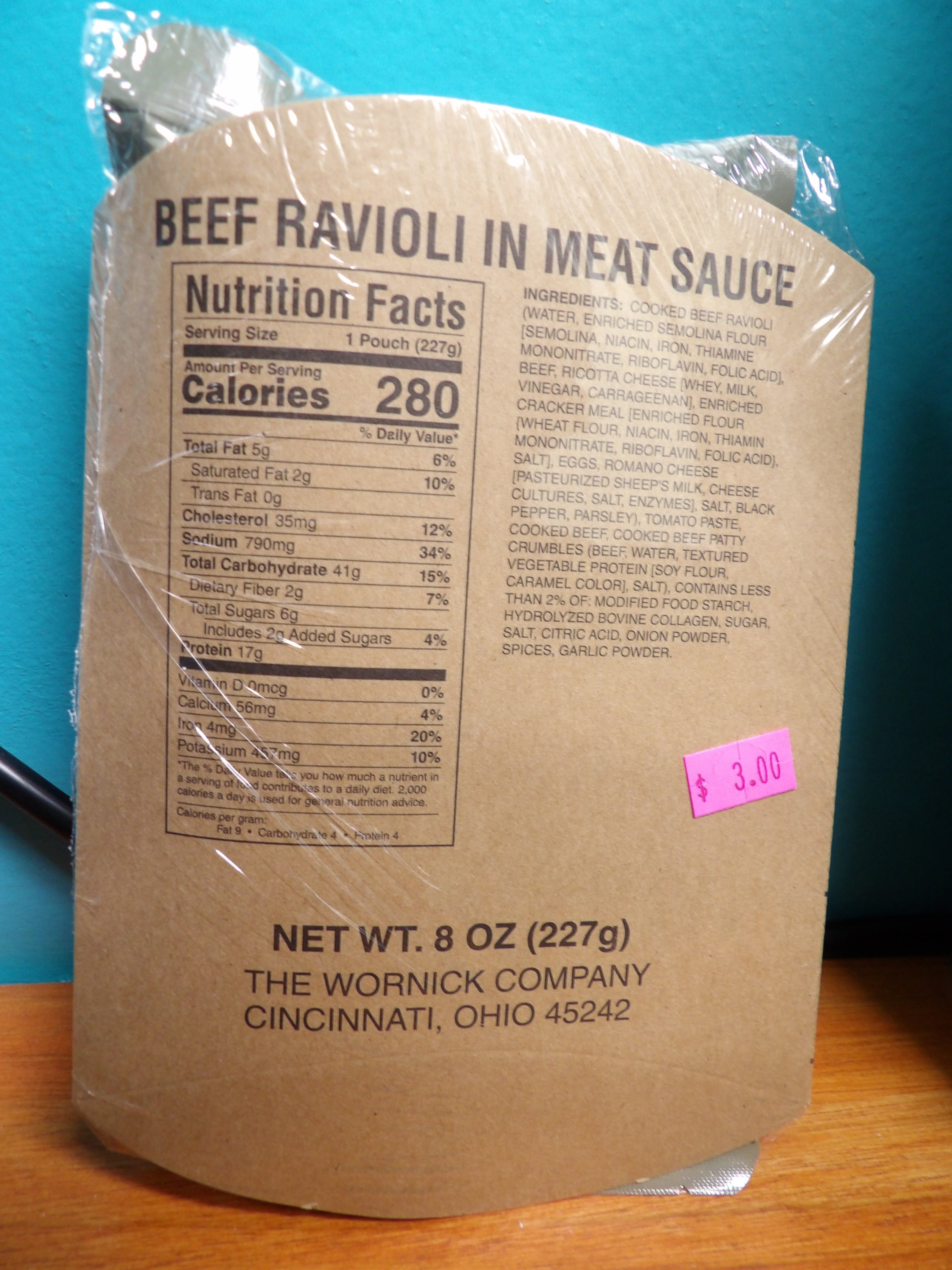 BEEF RAVOLI IN MEAT SAUCE ENTREE