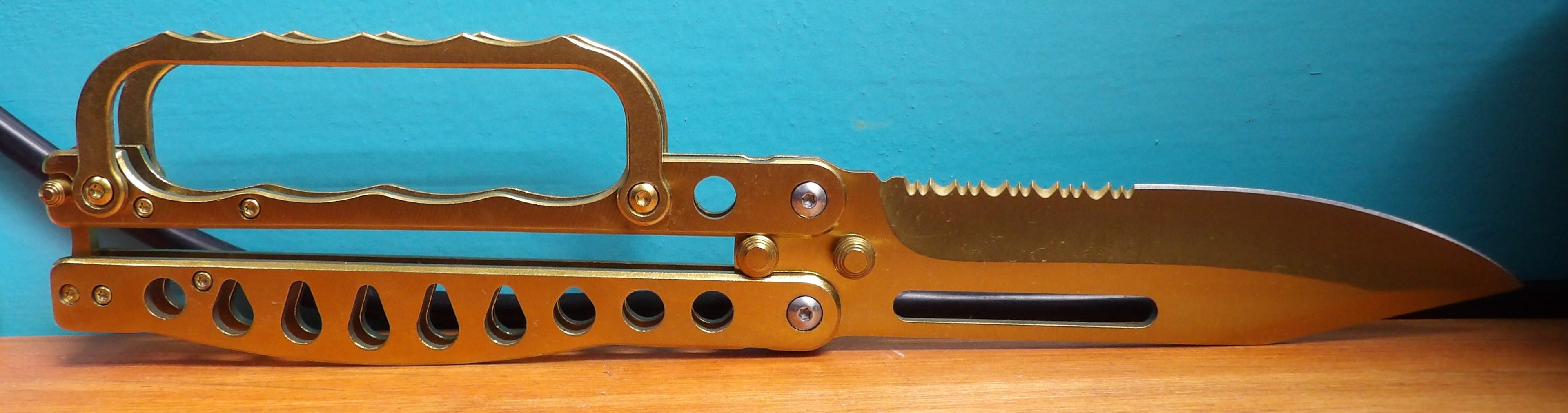 Knuckle Butterfly Knife