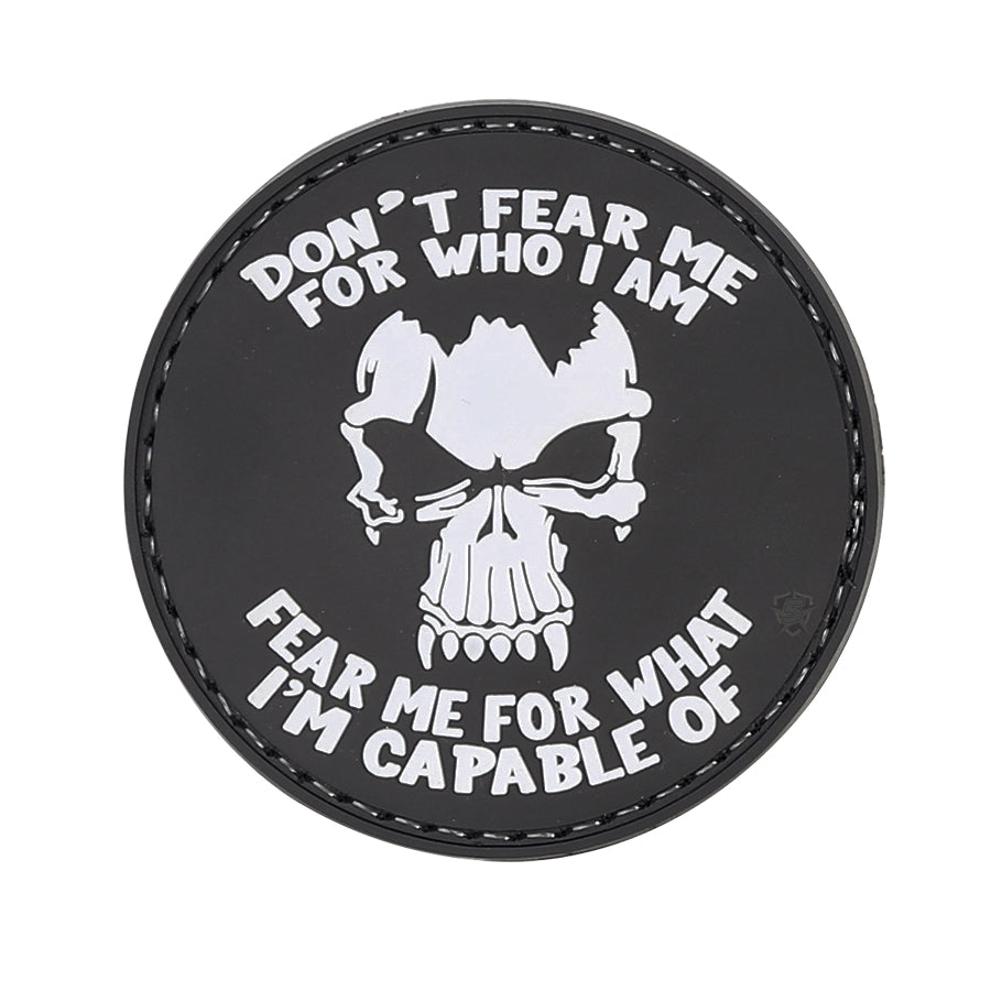 DON'T FEAR ME PVC MORALE PATCH