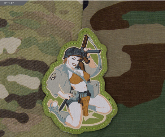THOMPSON GIRL PINUP MORALE PATCH