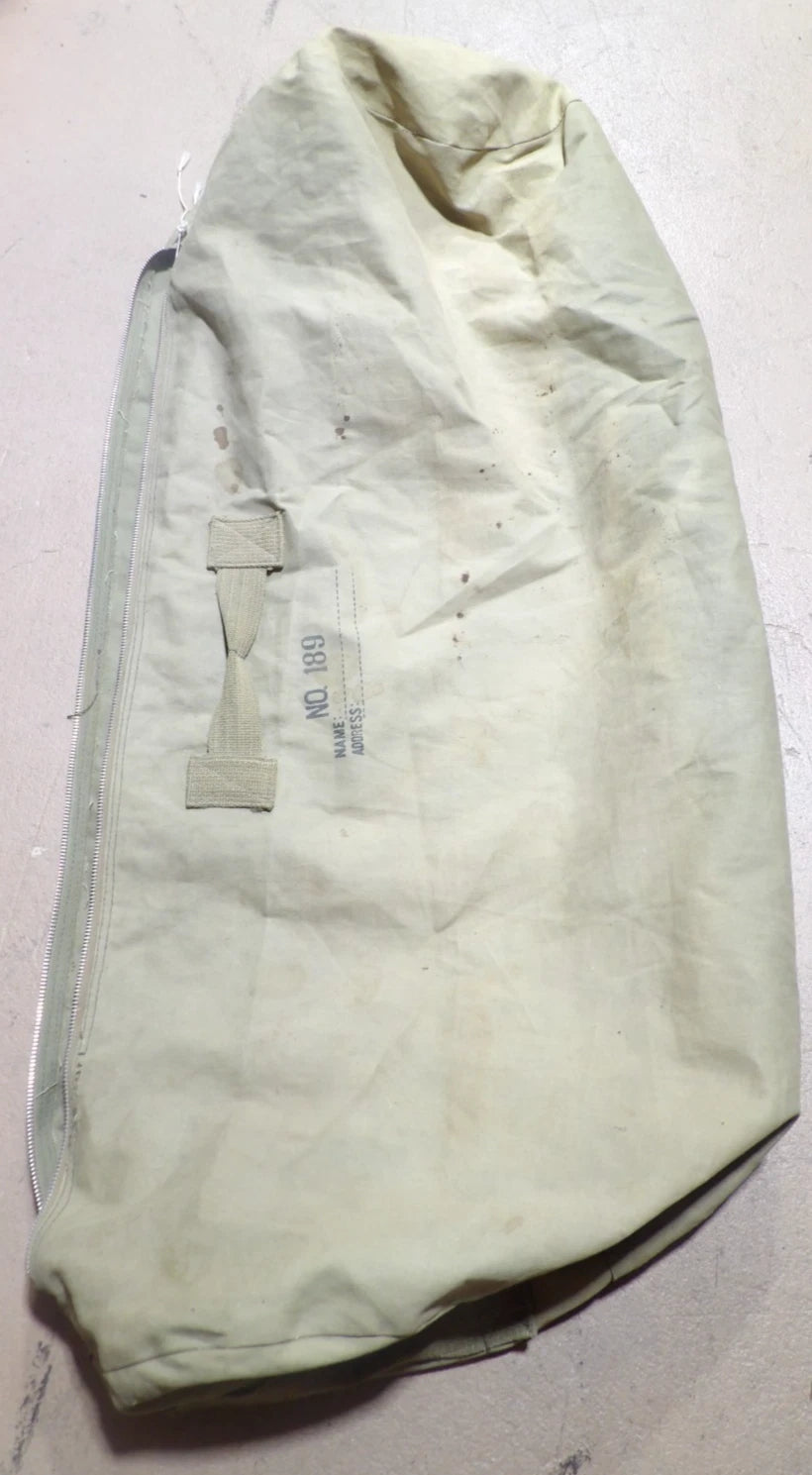 VTG U.S ARMY 1967 MOUNTAIN DOWN MUMMY SLEEPING FEATHERFILLED TYPE 1 M-1949
