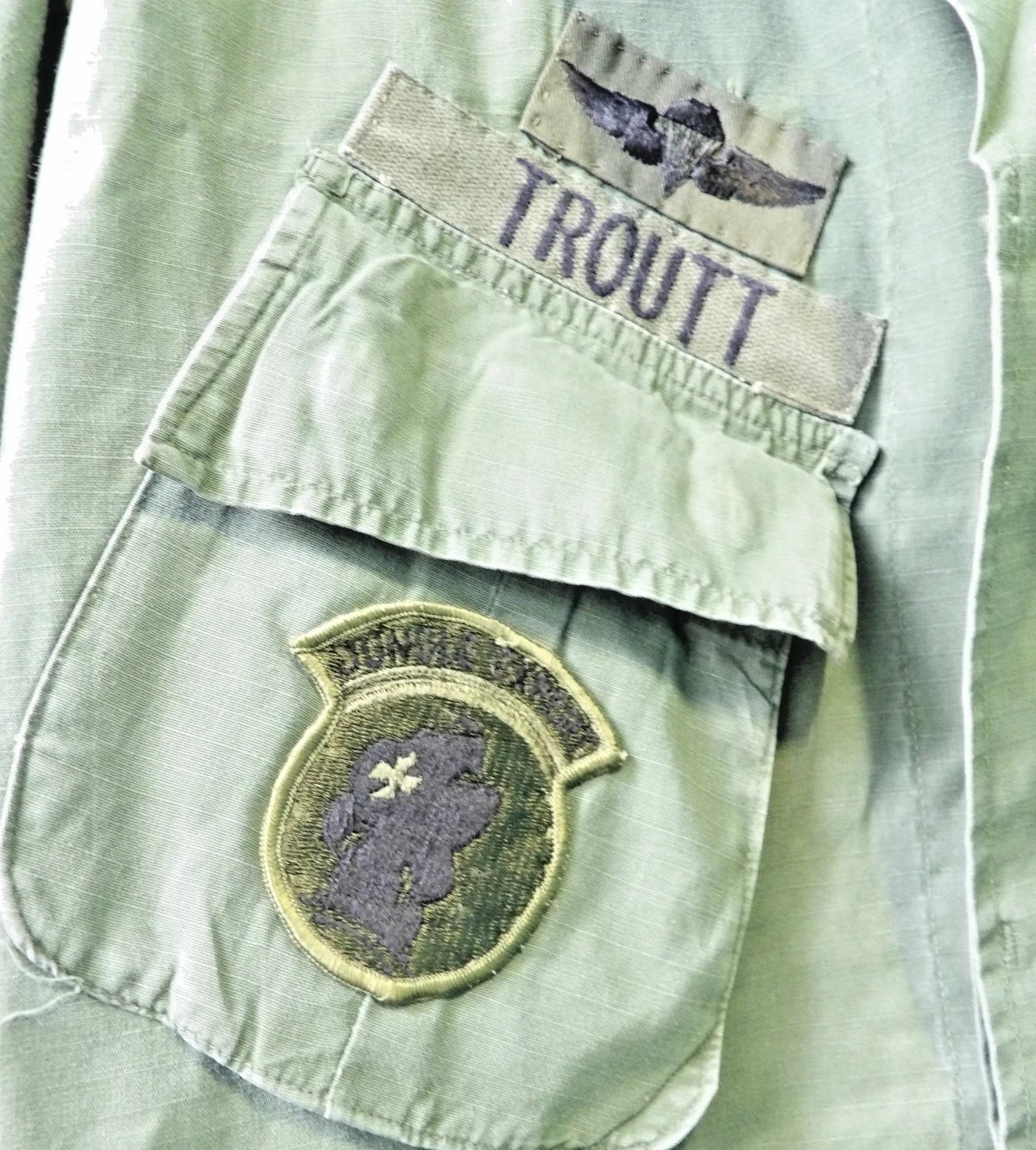 VINTAGE VIETNAM ERA TROPICAL SLANT PCOKET SHIRT POPLIN RIPSTOP MED REG