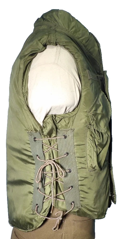 VIETNAM ERA M-69 ARMY FLAK VEST 3/4 COLLAR SIZE MEDIUM DATED 1969