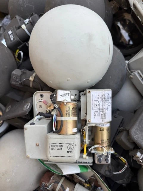 AH-64 UH60 AIRCRAFT HELICOPTER CONTROLLABLE SEARCHLIGHT LANDING GRIMES 45-0202-1