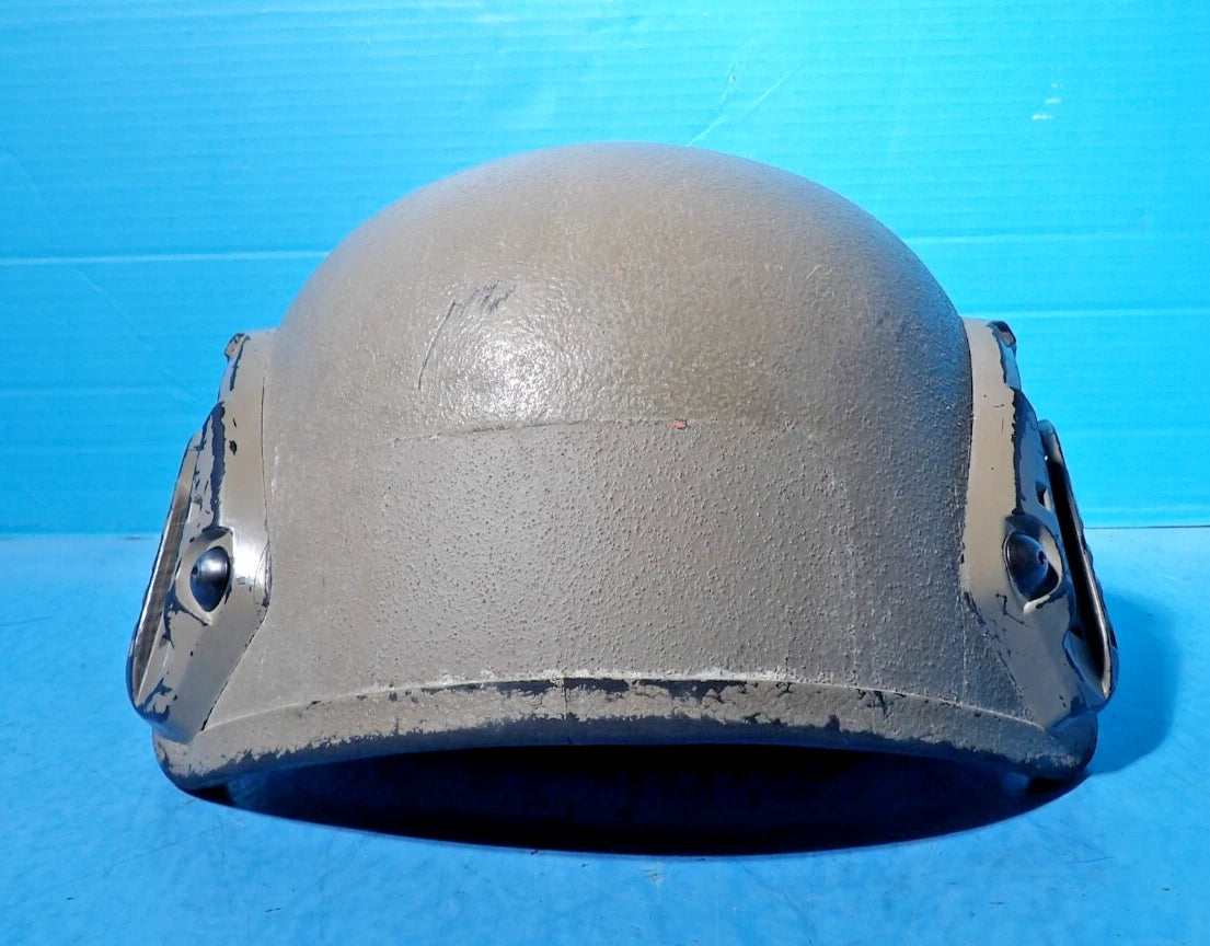 UNITED SHIELD INTERNATIONAL DELTA LEVEL IIIA FAST HELMET MEDIUM STRAPS PADS