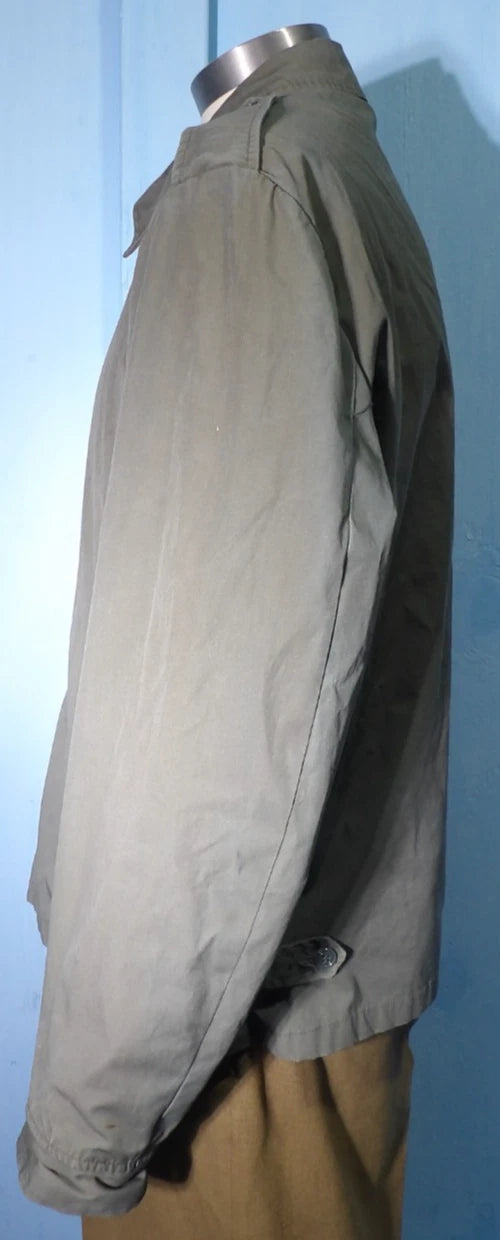 US ARMY AG217 WATER REPELLENT JACKET SIZE 46R OD GREEN