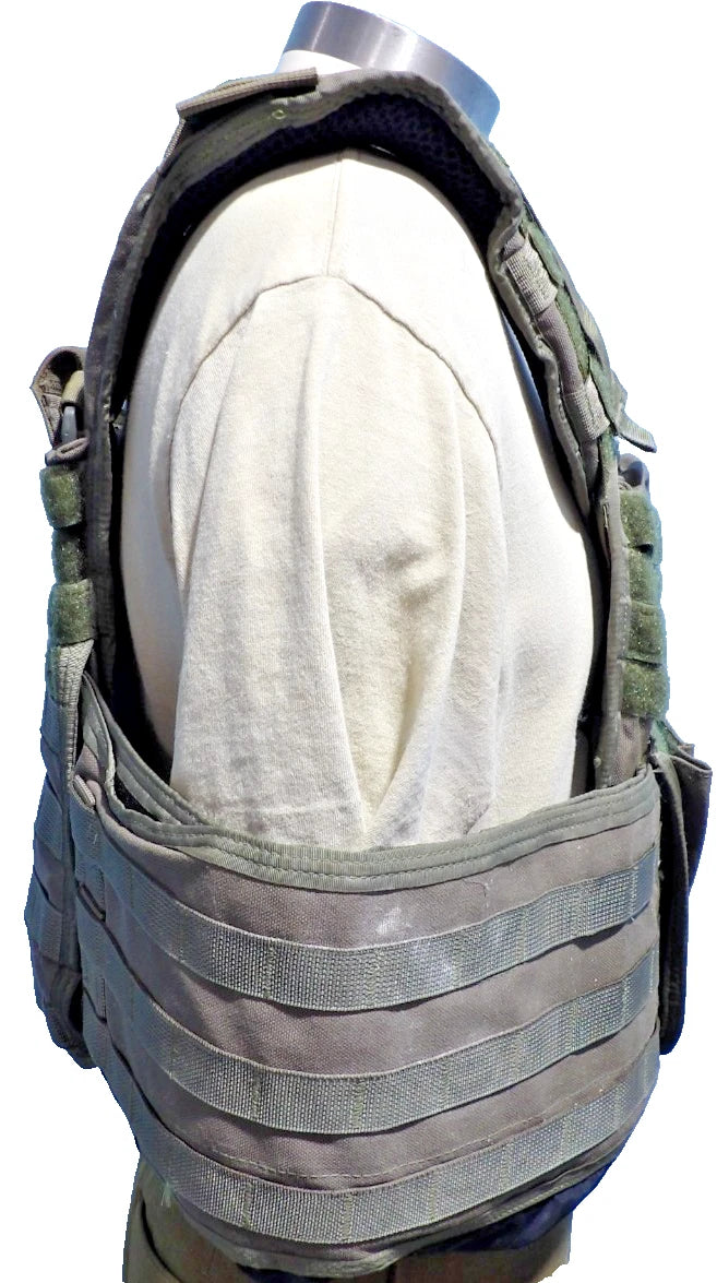 MSA PARACLETE CVC MOLLE PLATE CARRIER SMOKE GREEN ONE SIZE