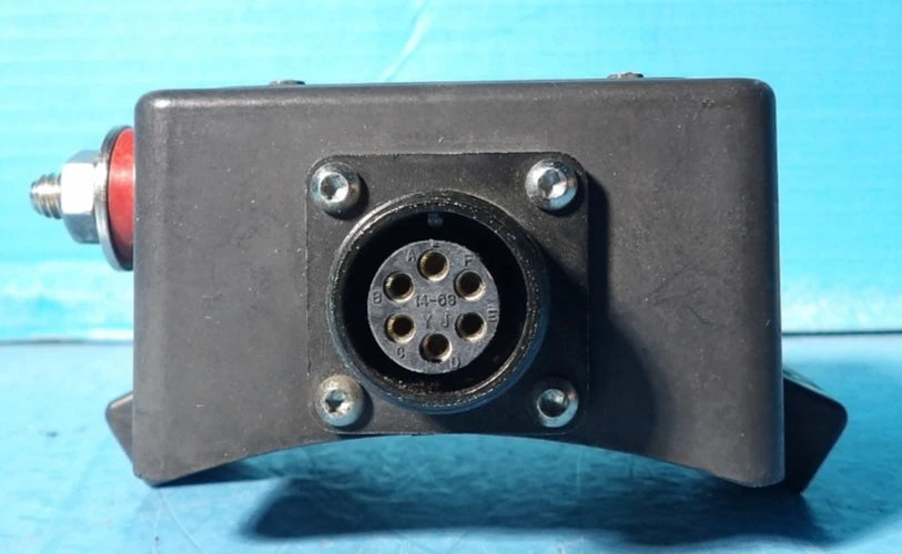 C.E. NIEHOFF N3207 DUAL VOLTAGE REGULATOR 14 & 28 VDC (UNTESTED FOR PARTS)