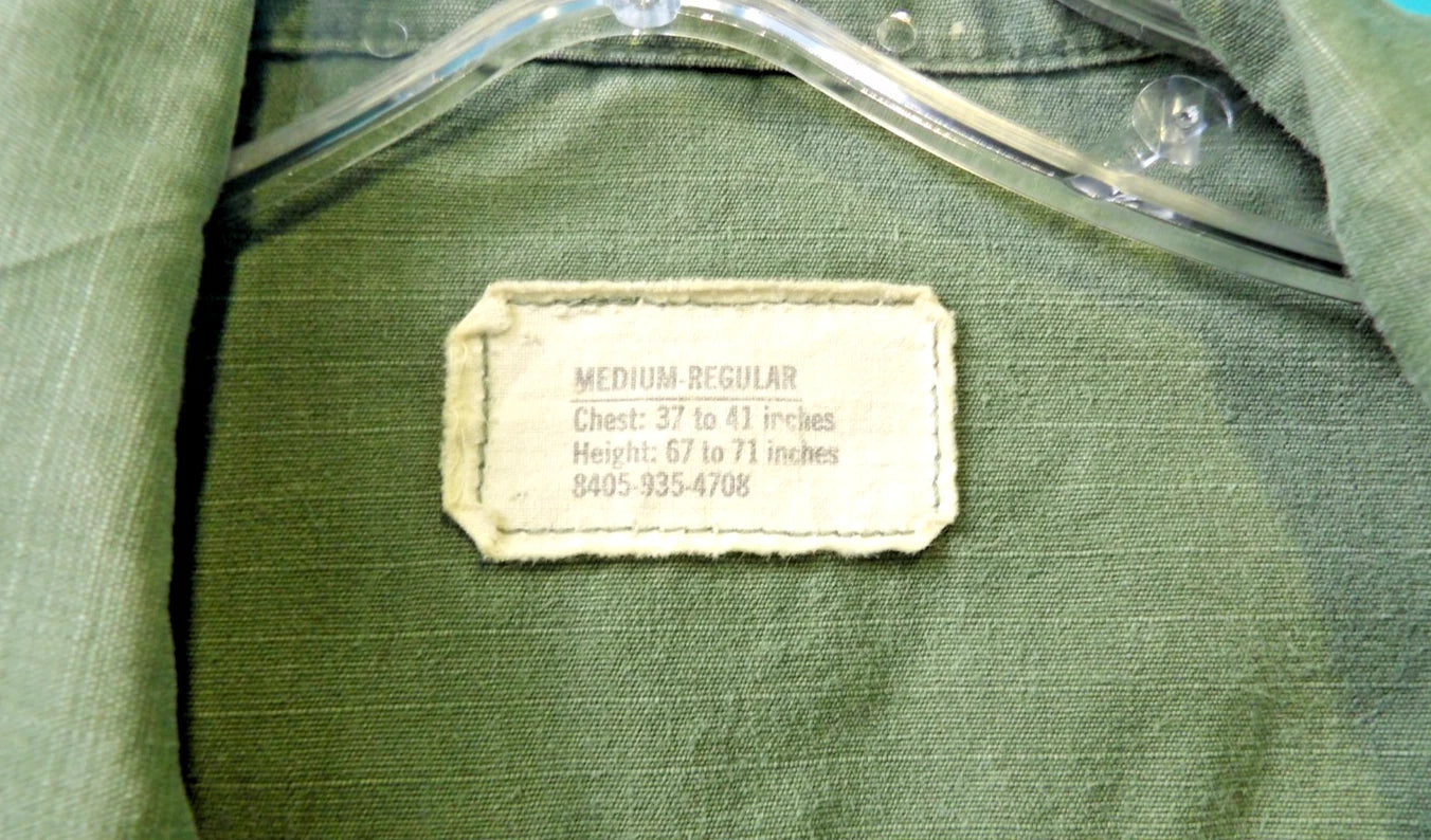 VINTAGE VIETNAM ERA TROPICAL SLANT PCOKET SHIRT POPLIN RIPSTOP MED REG