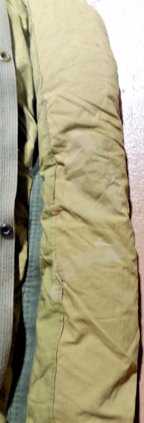 VTG U.S ARMY 1967 MOUNTAIN DOWN MUMMY SLEEPING FEATHERFILLED TYPE 1 M-1949