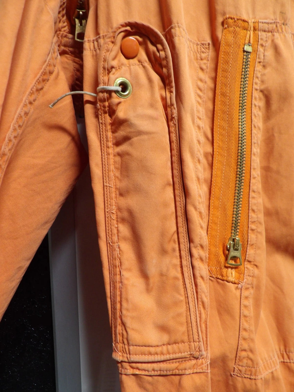 VINTAGE ORANGE USAF K-2B LIGHT FLIGHT SUIT VIETNAM ERA COVERALLS MEDIUM