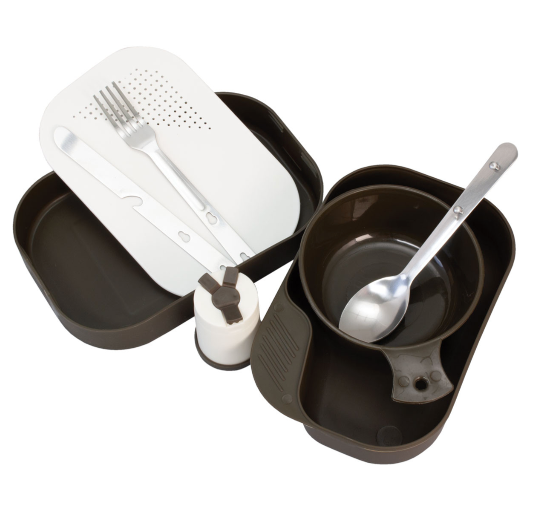 8-Piece Mess Kit