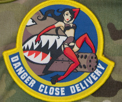 DANGER CLOSE PINUP GIRL MORALE PATCH